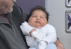 Bursa'da doğan bebek kilosu ve boyuyla görenleri hayrete düşürdü!