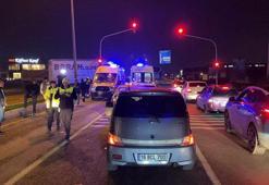 İnegöl'de 3 otomobilin karıştığı zincirleme kaza: 2'si çocuk 5 yaralı