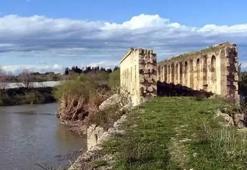 1700 yıllık Roma mirası kaderine terk edildi! Ceyhan kıyısındaki Akdeğirmen, kurtarılacağı günü bekliyor