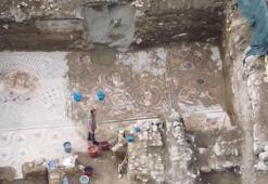 Bursa'da 400 metrekarede keşfedildi! Polis nöbete başladı: Papa'nın ziyareti bekleniyordu