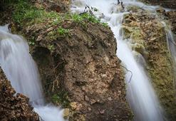 Balıkesir'deki depremden sonra bir mucize gerçekleşti! 20 yıl önce kuruyan su kaynağı yeniden akmaya başladı
