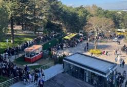 Bursa'da 400 liradan 100 liraya düştü! Önünde metrelerce kuyruk oluştu, adeta birbirleriyle yarıştılar