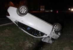 Kastamonu’da köpeğe çarpmamak için manevra yapan otomobil takla attı: 2 yaralı