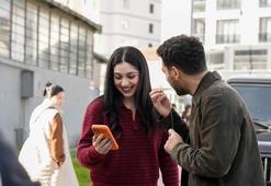Hem kalpleri hem reytingleri fethediyor! Ekran arkasında gerçek bir aile havası