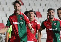 Karşıyaka'da Ensar, Harun, Ferdi ve Erol damgası! Zirveye çıktılar