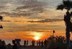 Hatay Samandağ'da gün batımı eşsiz manzara oluşturdu! Görsel şölene dönüşen görüntüler nefes kesti