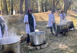 Van'da kazanlar kaynamaya başladı! Ceviz kabuğundan kahverengi ve siyah, aspirden kiremit rengi ortaya çıkıyor