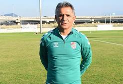 Karşıyaka'da Burhanettin Basatemür 'şans verilmiyor' deyip isyan etti