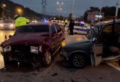 Bartın'da iki otomobil kavşakta çarpıştı: 6 yaralı