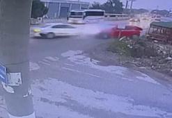 İzmir Kemalpaşa'da feci trafik kazası: 2 ölü, 4 yaralı