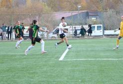 Yüksekova Spor Kadın Futbol Takımı, Ünye Kadın Spor'u karşısında 3 puanı 2 golle aldı