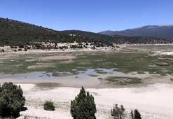 Antalya'da turistik tesisler kentlinin 4 katı su kullanıyor: Kaynaklar yüzde 30 azaldı, alarm veriliyor!