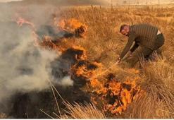 Yüksekova kuş cenneti alevlere teslim: Yangın kontrol altına alınamıyor