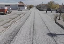 Alaca'da sokaklar asfaltlanıyor, yılların kanal sorunu çözülüyor