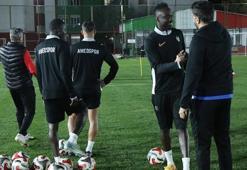 Amedspor'da yer yerinden oynadı! 5 futbolcuyu birden kapıya koydular