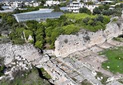 40 yıldır aranıyordu! Büyük sır çözüldü: Antalya'daki Zeus Tapınağı'nda tarihi keşif 'Bilinenden 5 bin yıl öncesine dayanıyormuş'