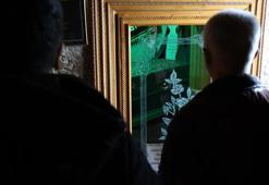 Uçurumun kenarında bulunuyor, her cuma akın ediyorlar! Yıllardır tek bir amaçları var