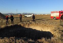 Uşak'ta 4 metrelik çukura düşen keçiyi itfaiye kurtardı!