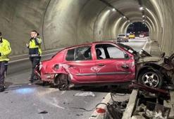 Zonguldak’ta feci kaza: Aracın motoru metrelerce ileri savruldu, hız kadranı 200’de takılı kaldı