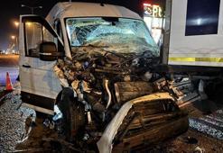 Edirne Kemalköy kavşağında tıra çarpan panelvan hurdaya döndü