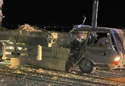 Otomobil tıra ok gibi saplandı: Karı-koca hayatını kaybetti