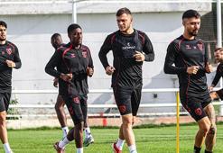 Konferans Ligi'nin lideri Samsunspor perşembe günü için hazırlıklara başladı