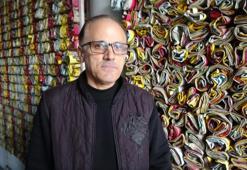 Müşteri ne içtiğini bilsin diye yapıyor! 18 yıldır boş paketleri sergiliyor