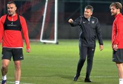 Çorum FK yeni teknik direktörü Hüseyin Eroğlu ile Bodrumspor FK maçının hazırlıklarına başladı