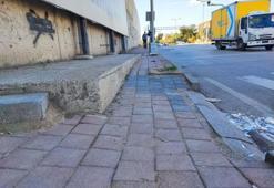 Adana'da engelli rampasına engel!