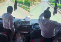 Akan trafikte şoke eden görüntüler! Taraftarları deplasmana götüren şoför 'aşka' geldi! Sosyal medyada viral oldu