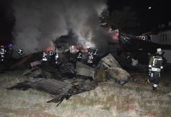 Ankara'da feci olay! Zihinsel engelli 3 kardeşin yaşadığı ev yanarak kül oldu