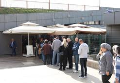 Burada 4 çeşit yemek 75 TL! Vatandaşın yolu düşmese de mutlaka uğruyor