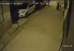 Çocuğun kafasını arabaya vurup yere fırlatan şahıs çocuğun babası çıktı, gözaltına alındı