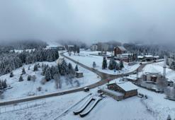 Uludağ'da kar kalınlığı 10 santimetreye yaklaştı