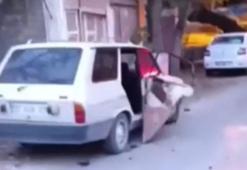 Mersin'de freni boşalan tır, direk ve otomobile ardından fırına çarptı