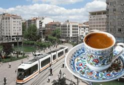 Eskişehir'de yarın 3 noktada kahve ücretsiz! Bu lokasyonlarda ikram edilecek