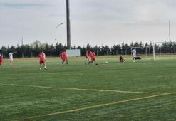 Tekirdağ'da Roman gençler dostluk maçında karşı karşıya geldi