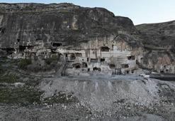 Batman'da 5 bin yıllık tarih turizme açılıyor: Hasankeyf'te insan eliyle oyulmuş 10 mağara ziyarete açılıyor