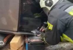 Batman'da takla atan otomobilde sıkışan 2 yaralıyı itfaiye kurtardı