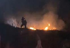 Hatay İskenderun'da çalılık alanda çıkan yangın söndürüldü