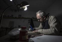 Emekli doktor atıklarla kendine servet yarattı: Oltu taşının tozunu ekonomiye kazandrmanın yöntemini buldu