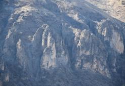 Şırnak'ın dağlarında görüldü: Peri Bacalarını andırıyor! İlk kez görüntünlendi