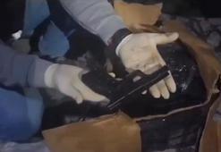 Hatay'da polisin durdurduğu otomobilden cephanelik ele geçirildi