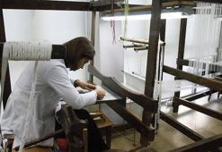 Unutulmaya yüz tutmuş Maraş sim sırma ve abası 'garbi yeli' koleksiyonuyla yeniden hayat buldu: 35 eser 2026 Kültür Yolu Festivali'nde!