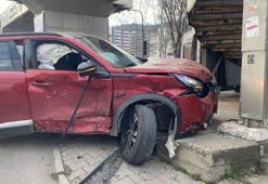 Mudanya'da kavşakta feci kaza: 5 yaralı