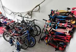 Cep Telefonu, matkap, bebek arabası... Başkentte toplu taşımada unutulan yüzlerce eşya sahiplerini bekliyor