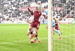 Elazığspor - İnegölspor maçında gol yağmuru vardı