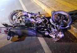 Samandağ'da otomobilin çarptığı motosikletteki iki kardeş hayatını kaybetti