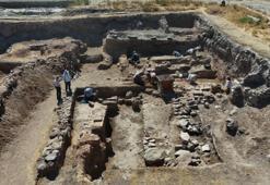 Kayseri'de ortaya çıktı! Anadolu'da 4 bin 500 yıl önce meyveler kurutularak yenmiş