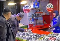 Fırtına balık tezgahlarını vurdu! Fiyatlar 700 liraya kadar çıktı